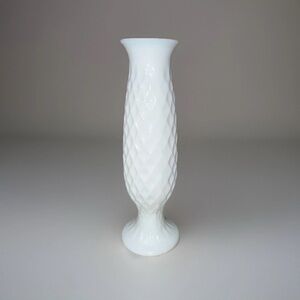 Vintage EO Brody Co. Diamond Pattern Milk Glass Bud Vase #921 Made in USA 7.5"